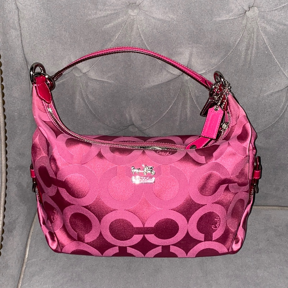 Coach Poppy Hot pink
